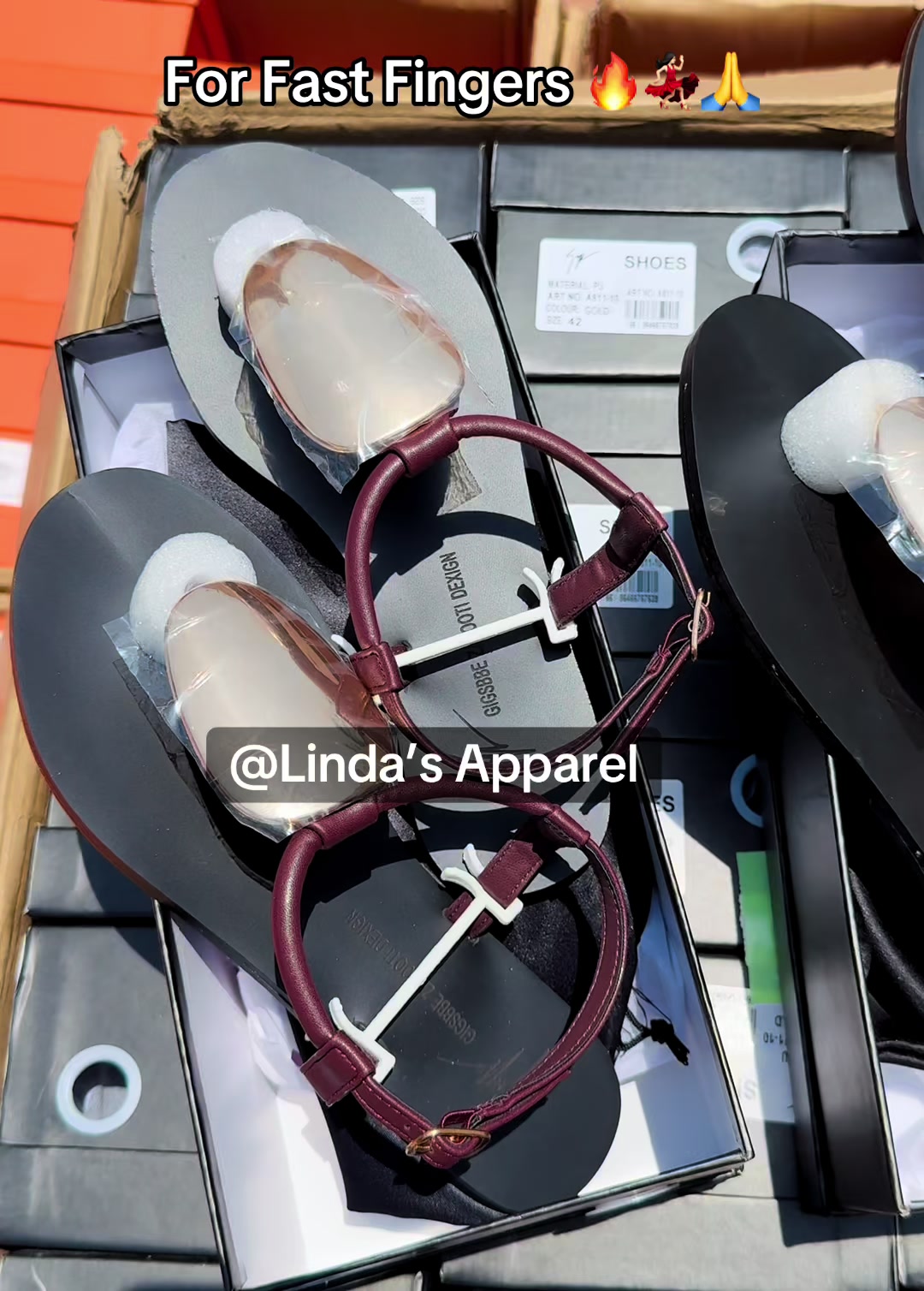 @Lindaapparel__