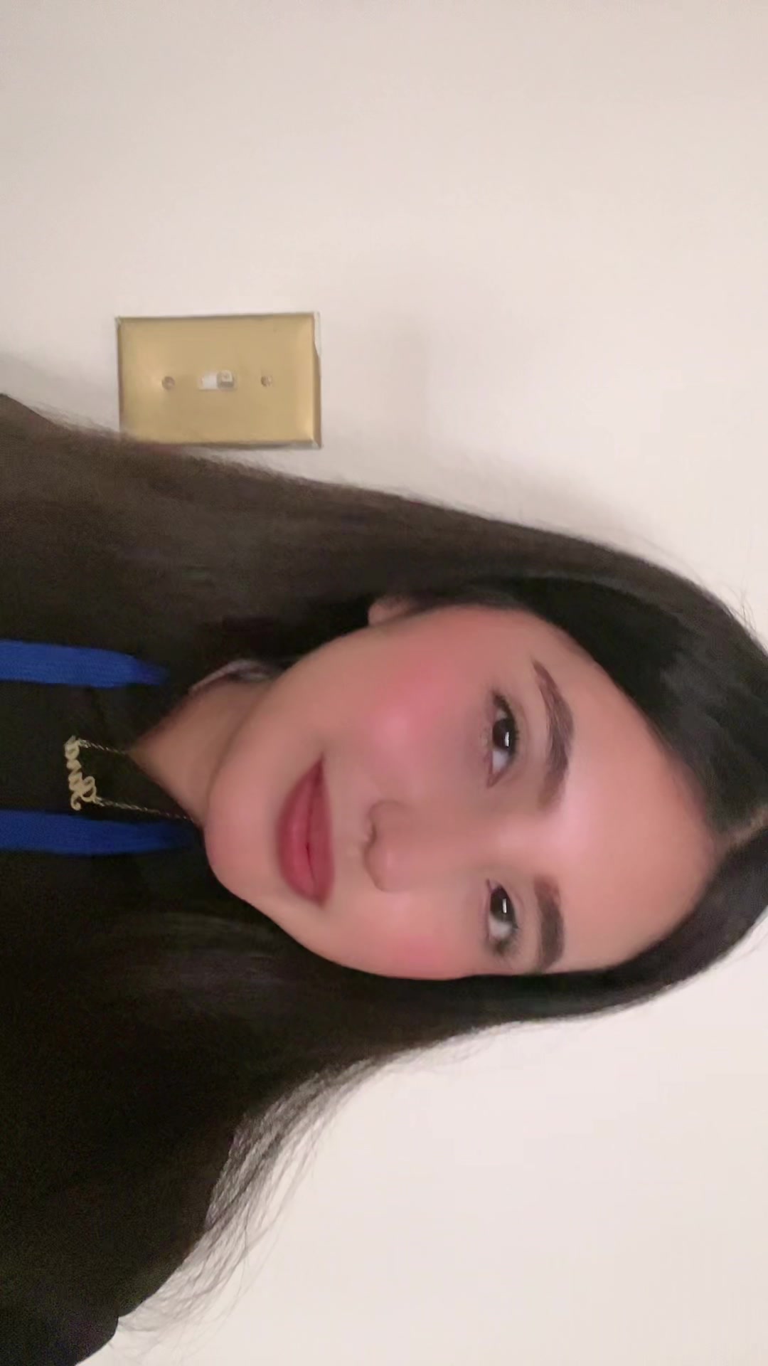 @Sara Vale👸🏻🧿