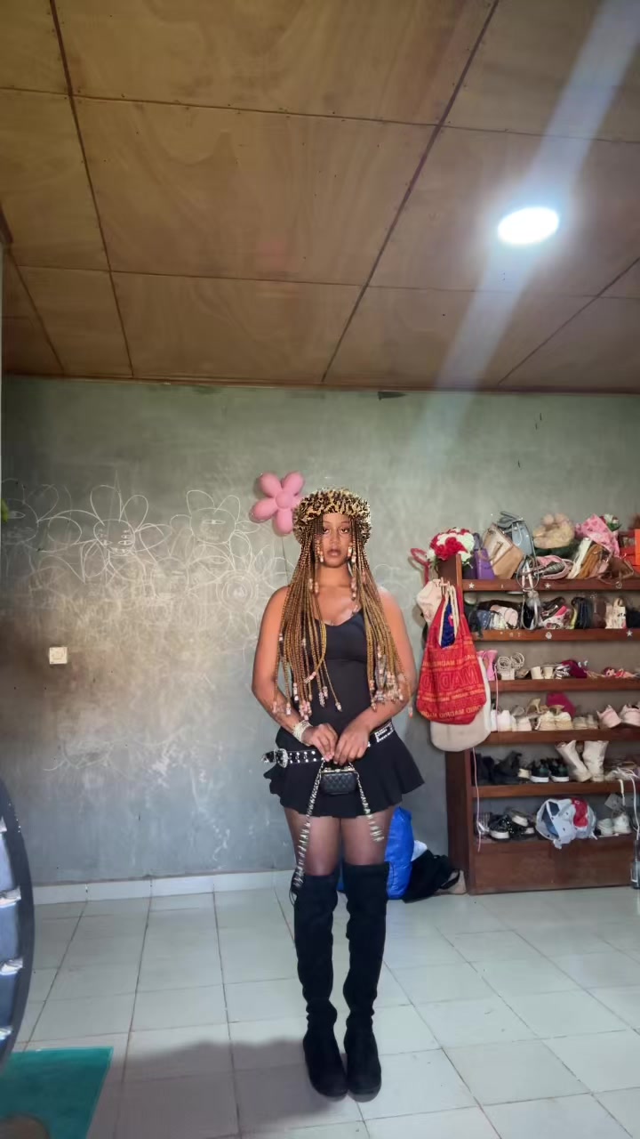 @lili.doll🧜&zwj;♀️🌗