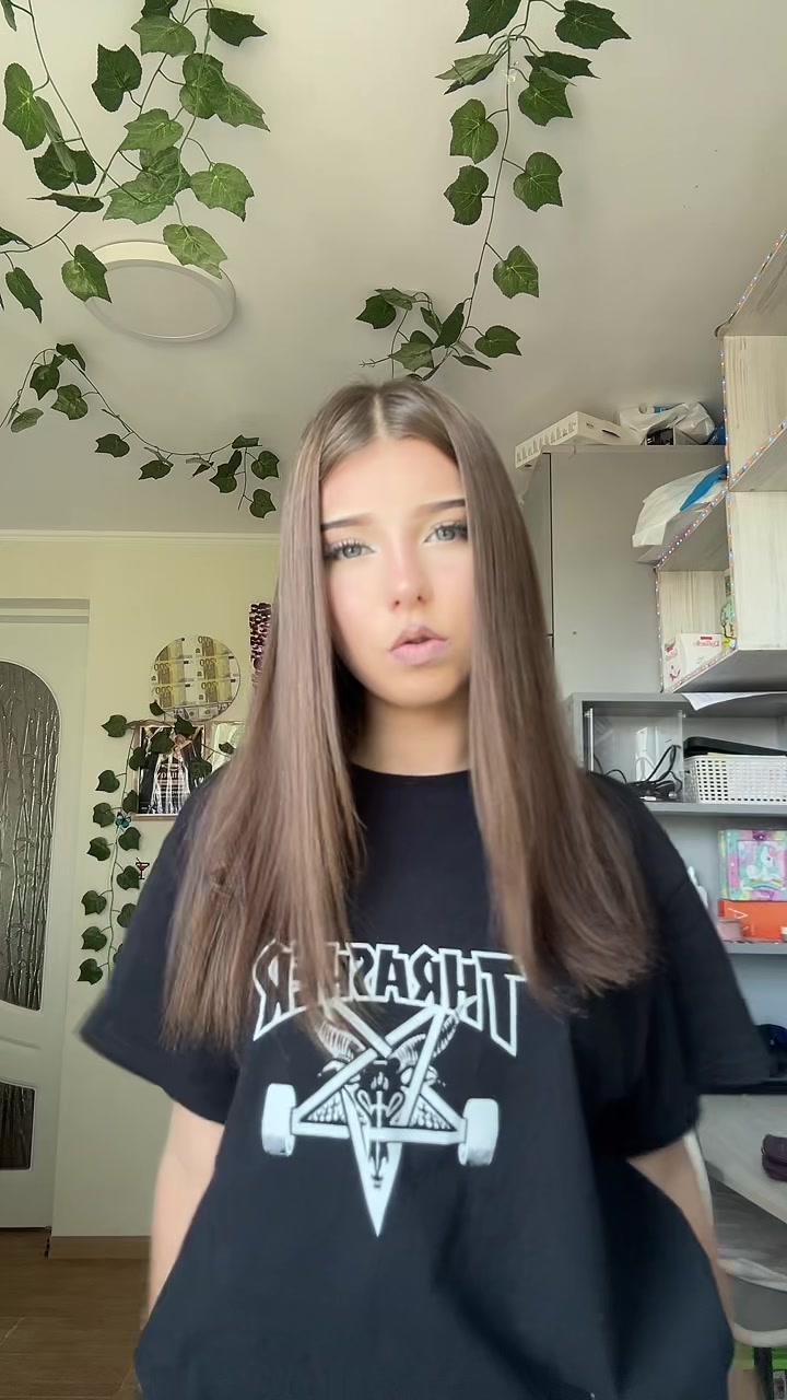 @Ніксі