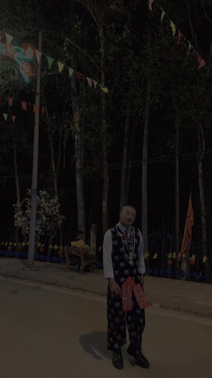 @Chấm Chấm