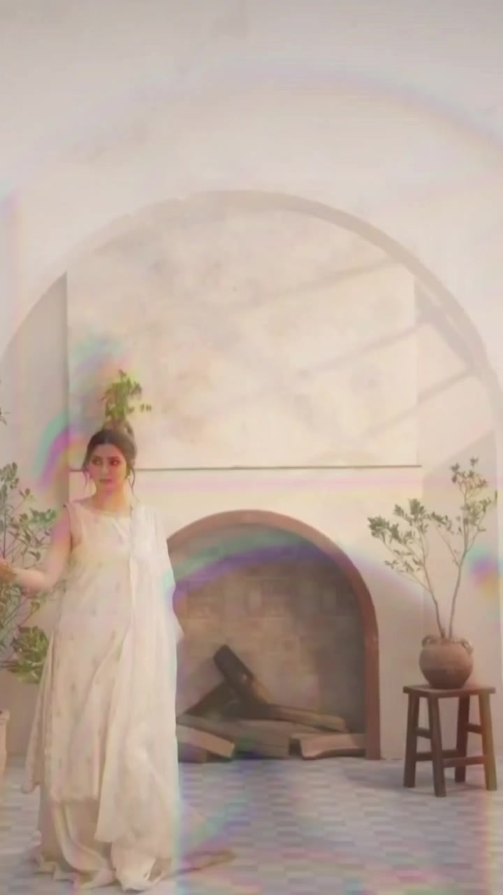 @Mahira khan