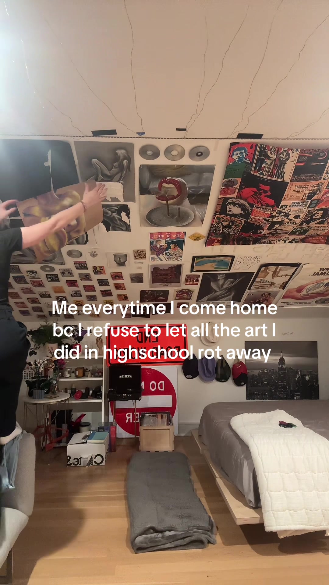 @demi