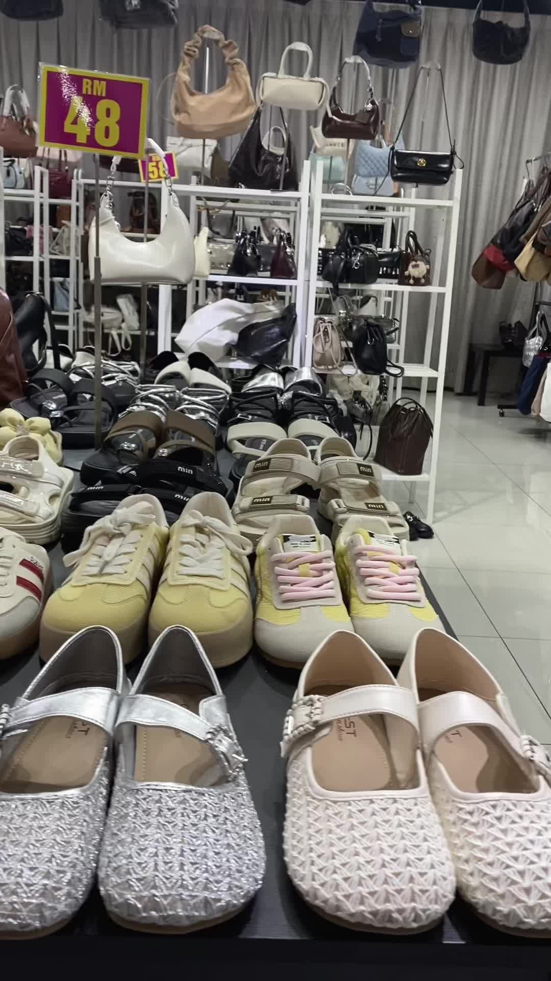 @Csofia