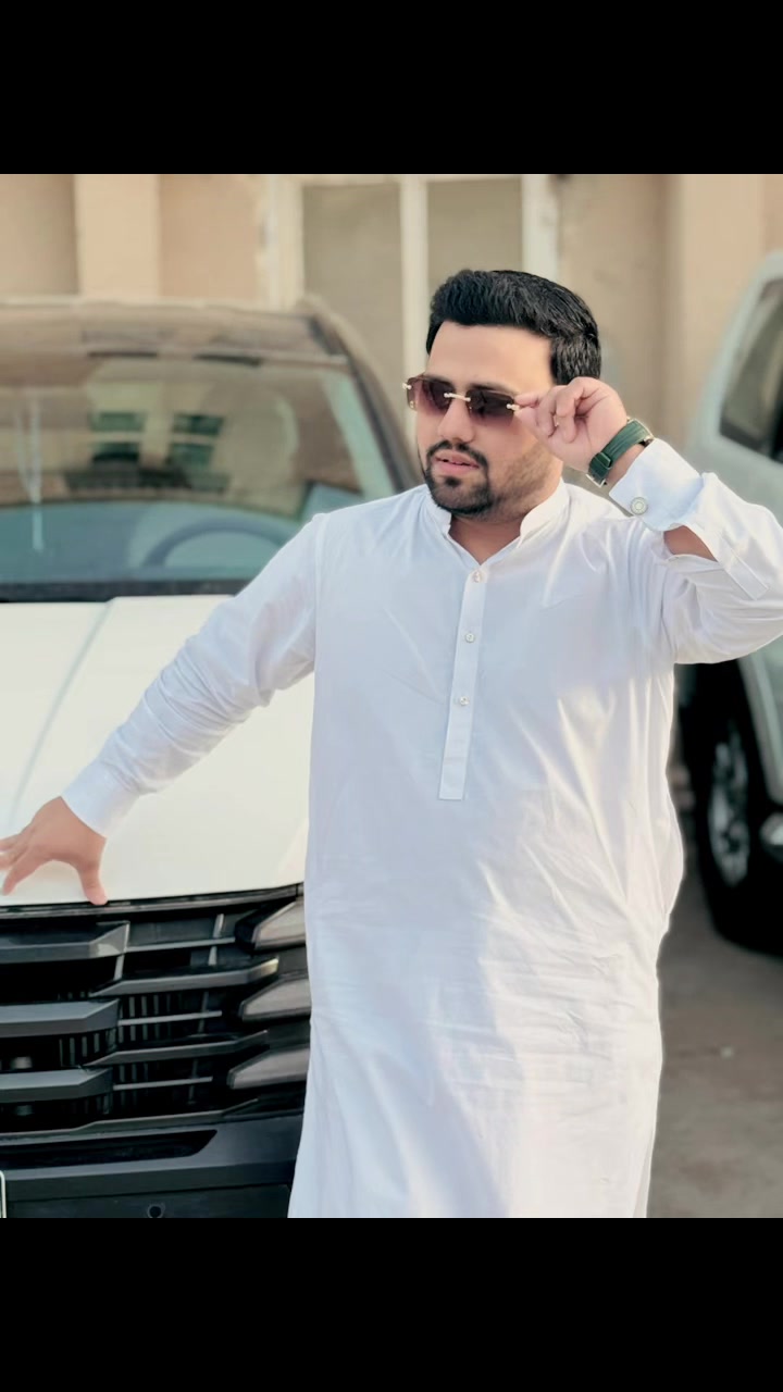 @Danii Haider