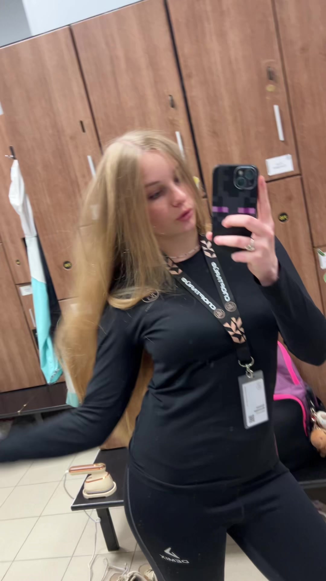 @axxxzf