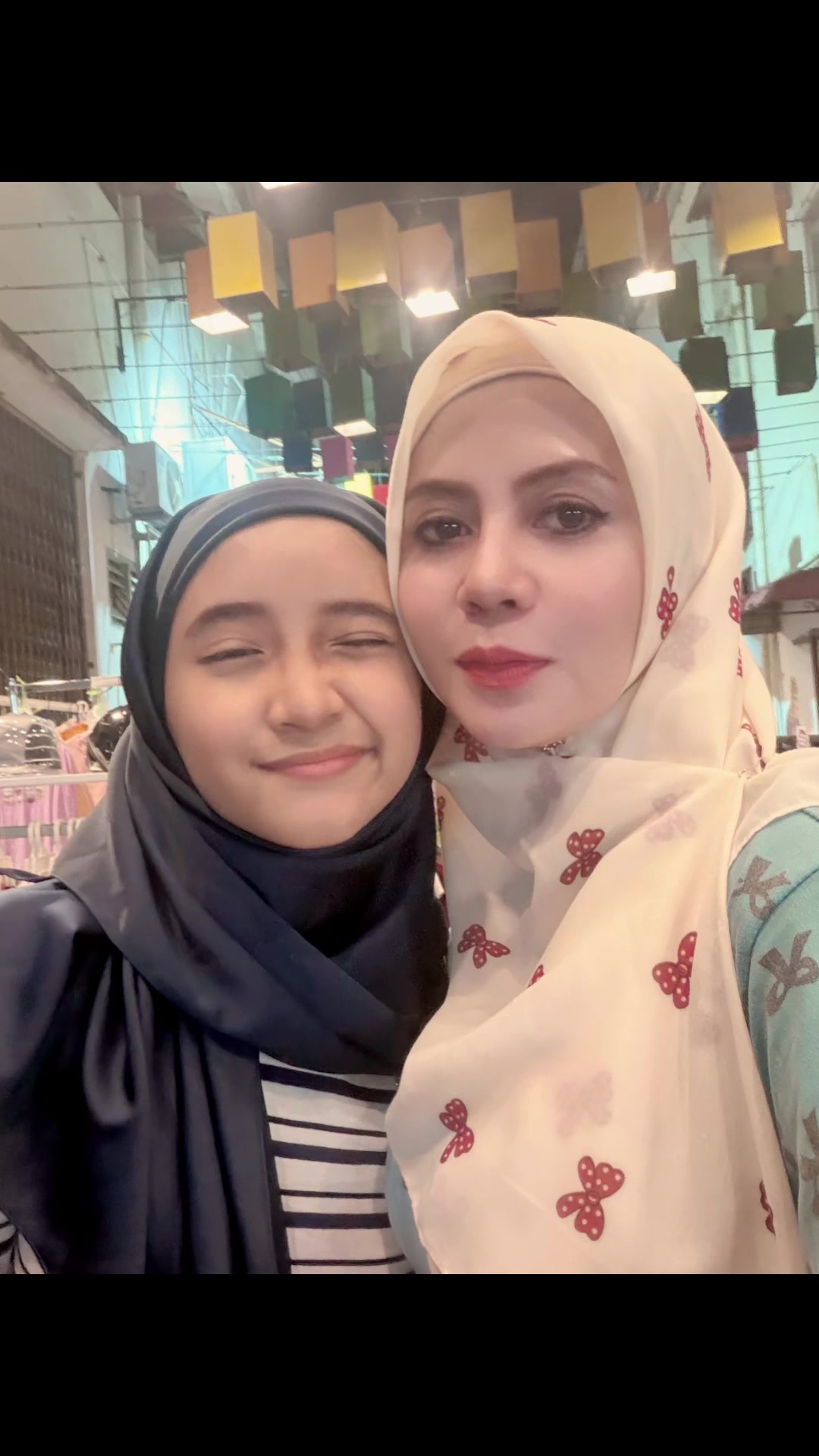 @Ms Izza Zubir