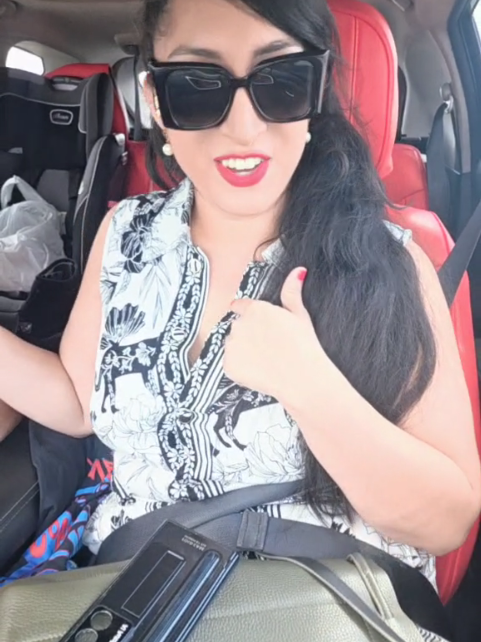@Christina💙👢🎵😎