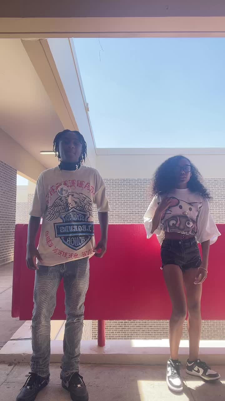 @pr3ttyliyah4