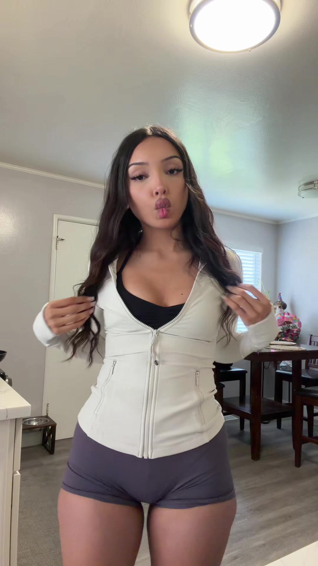 @elisuhburner