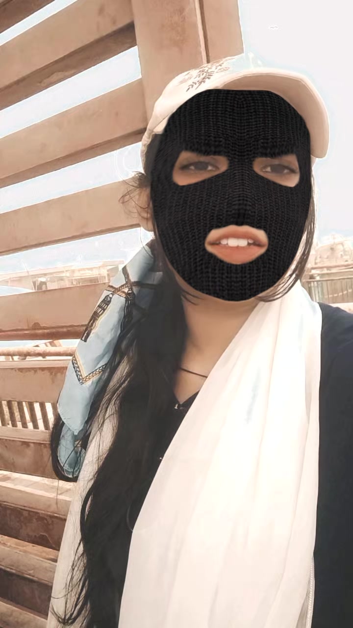 @..