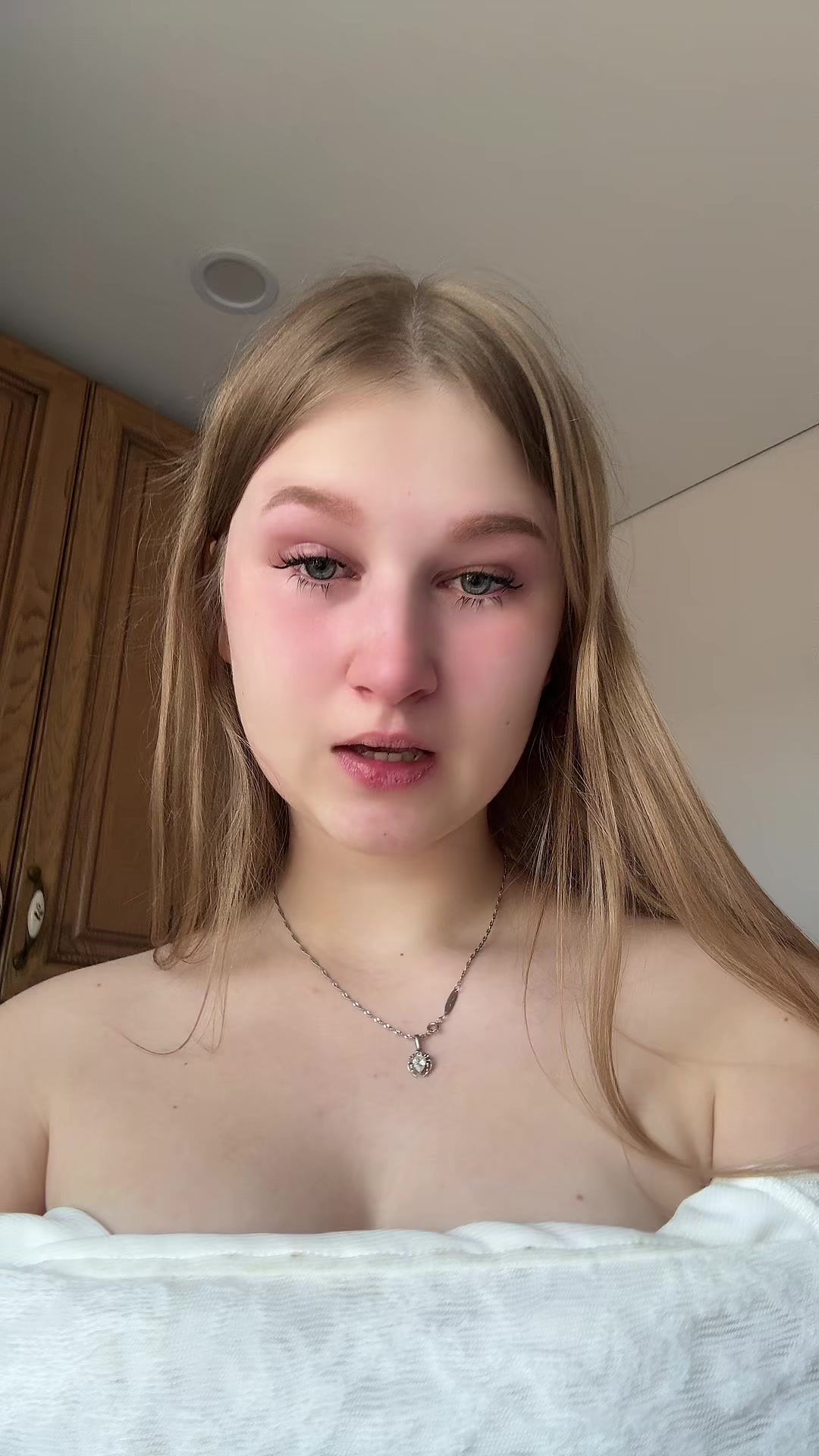@тгк: ЯНА НЕСМЕЯНА