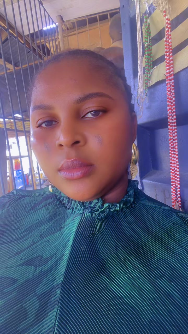 @Ariyiike☺️