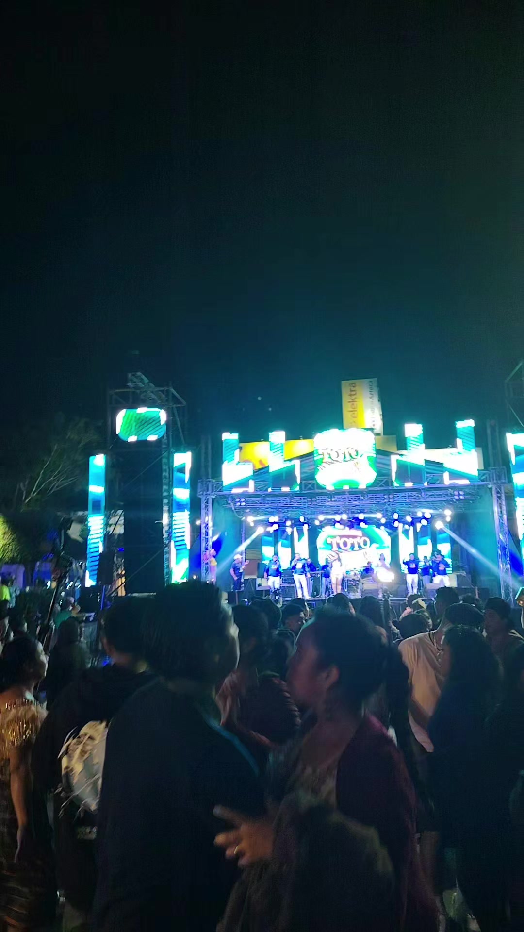 @LA SANDRITA
