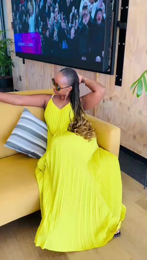 @MelUnfiltered