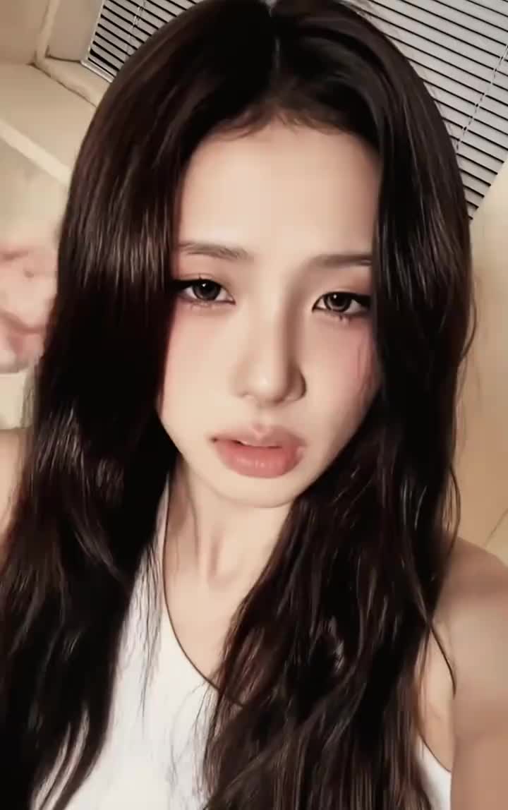 @J.nnie'