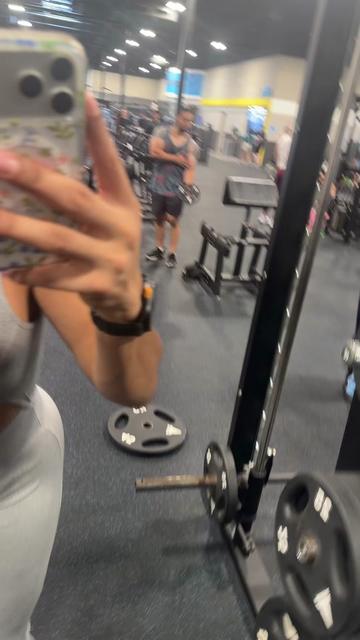 @Makarena
