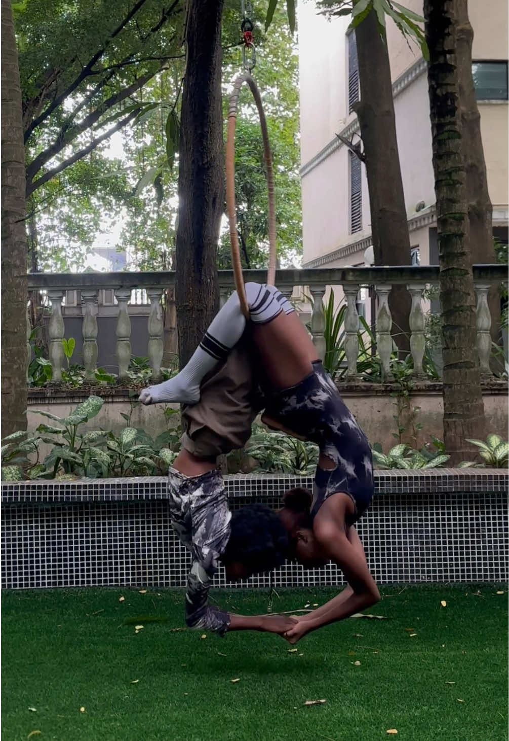 @Tflex Barnabas Cirque🤹🏾♀️