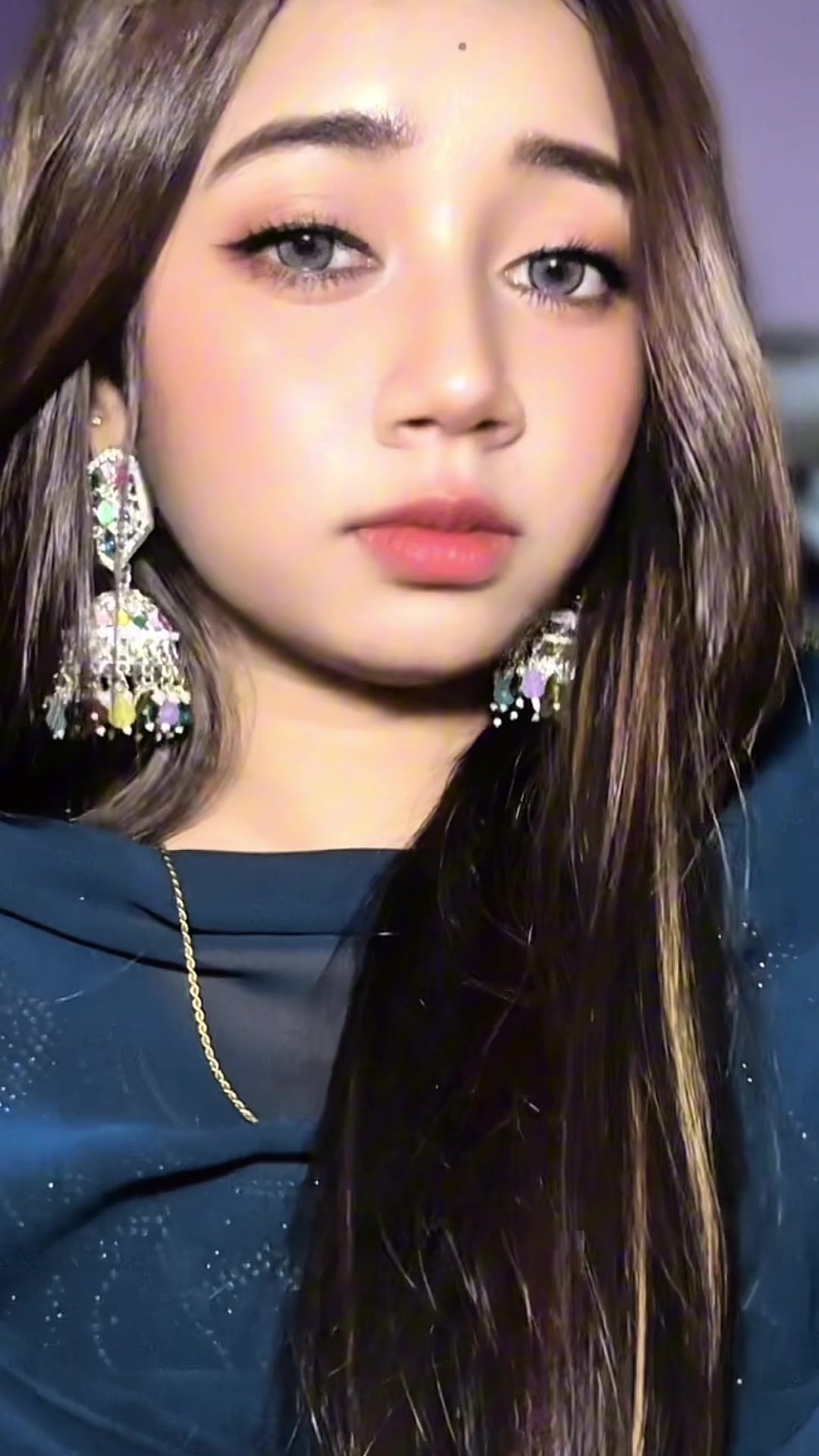 @𝓢 𝓾 𝓫 𝓪 𝓼 𝓱 𝓲 𝓷 𝓲🦋