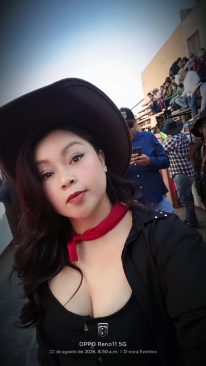 @Yaazmiin