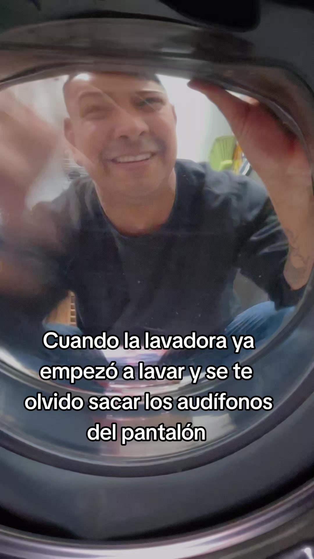 @Edu Teher&aacute;n23🎙🇨🇴