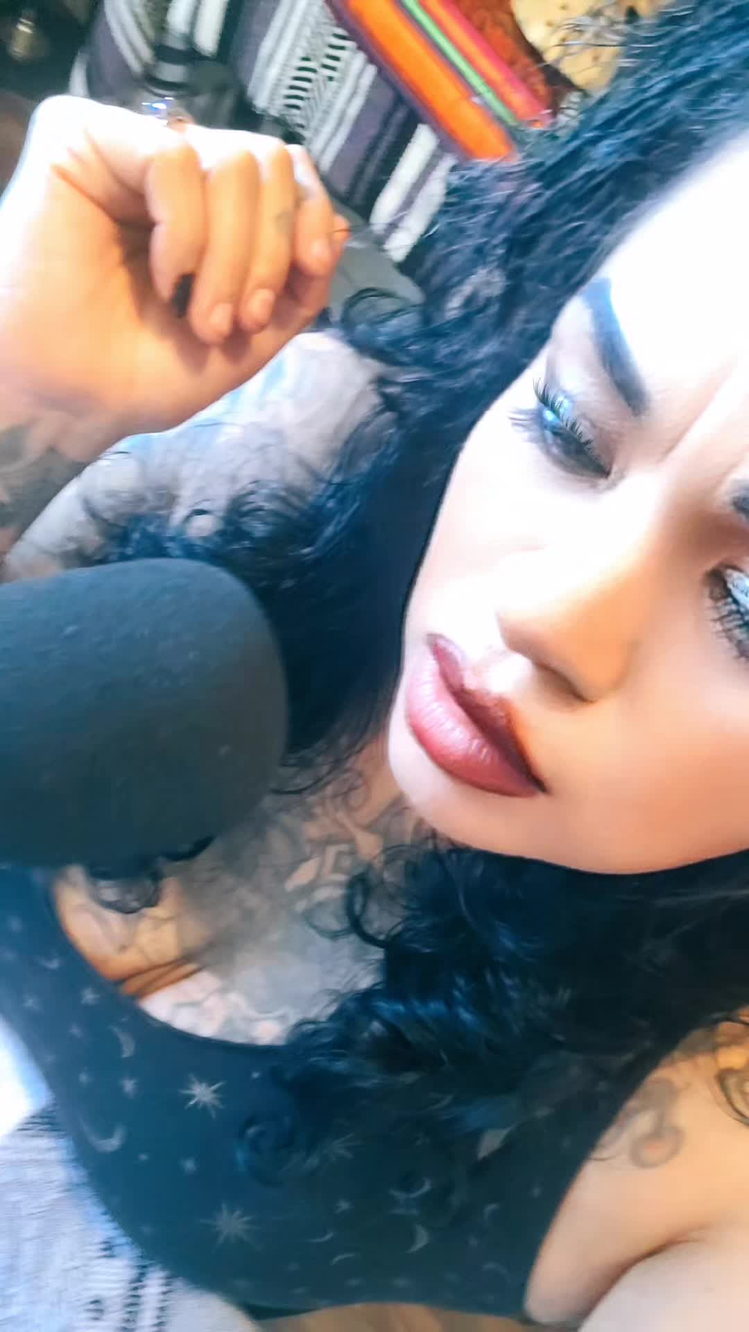 @spookychola