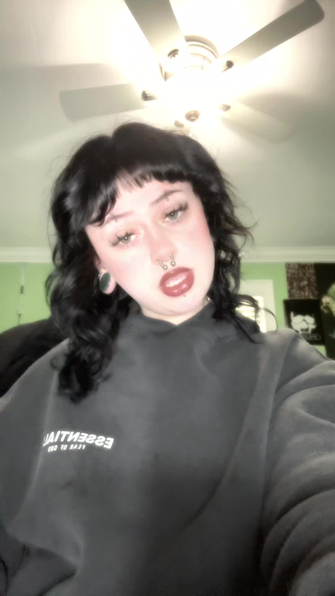 @s4r4t0nin