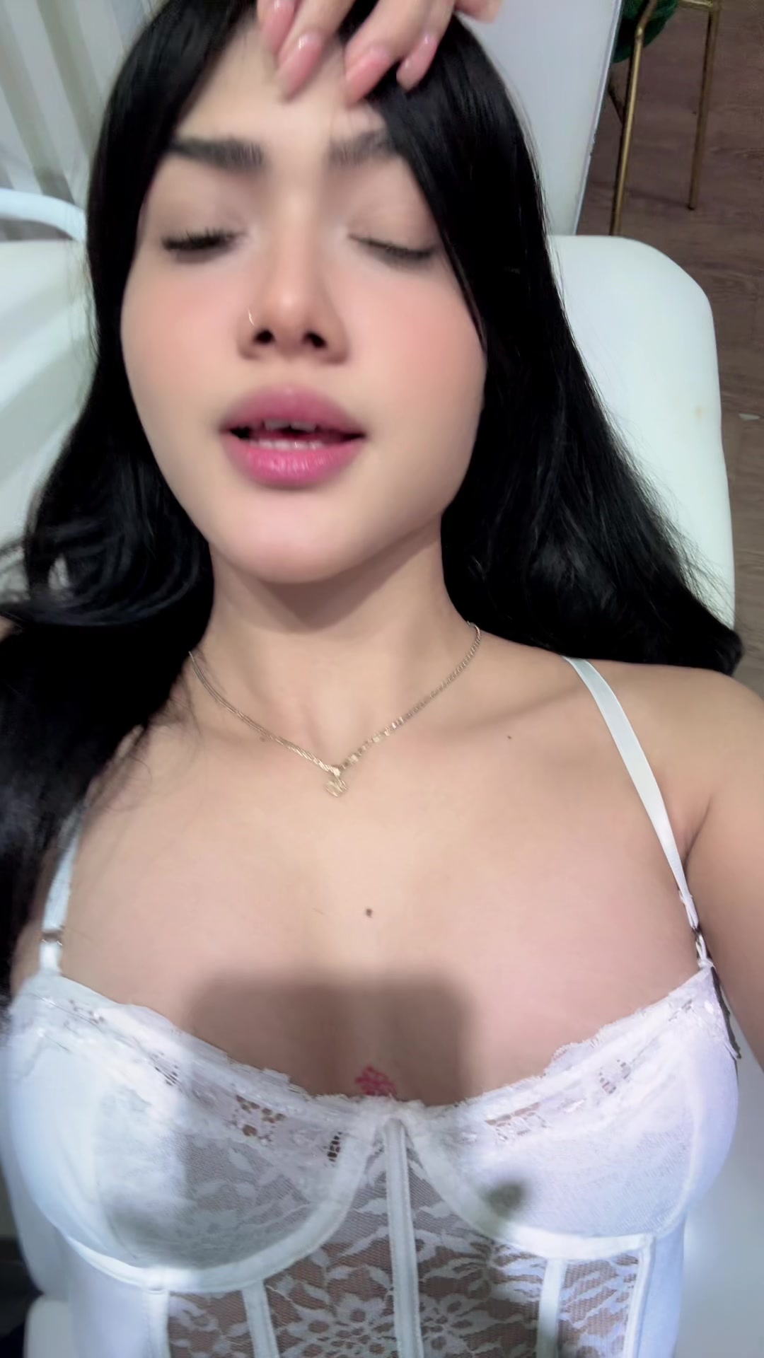 @𝓜𝓮𝓵𝓪𝓷𝔂