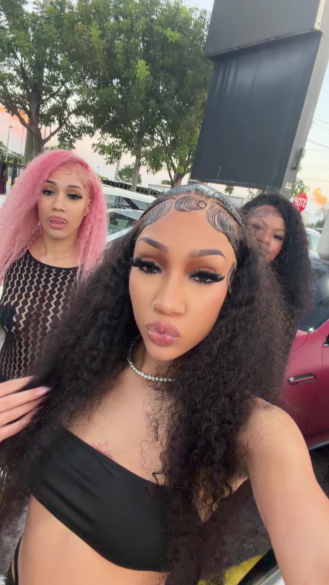 @♈️