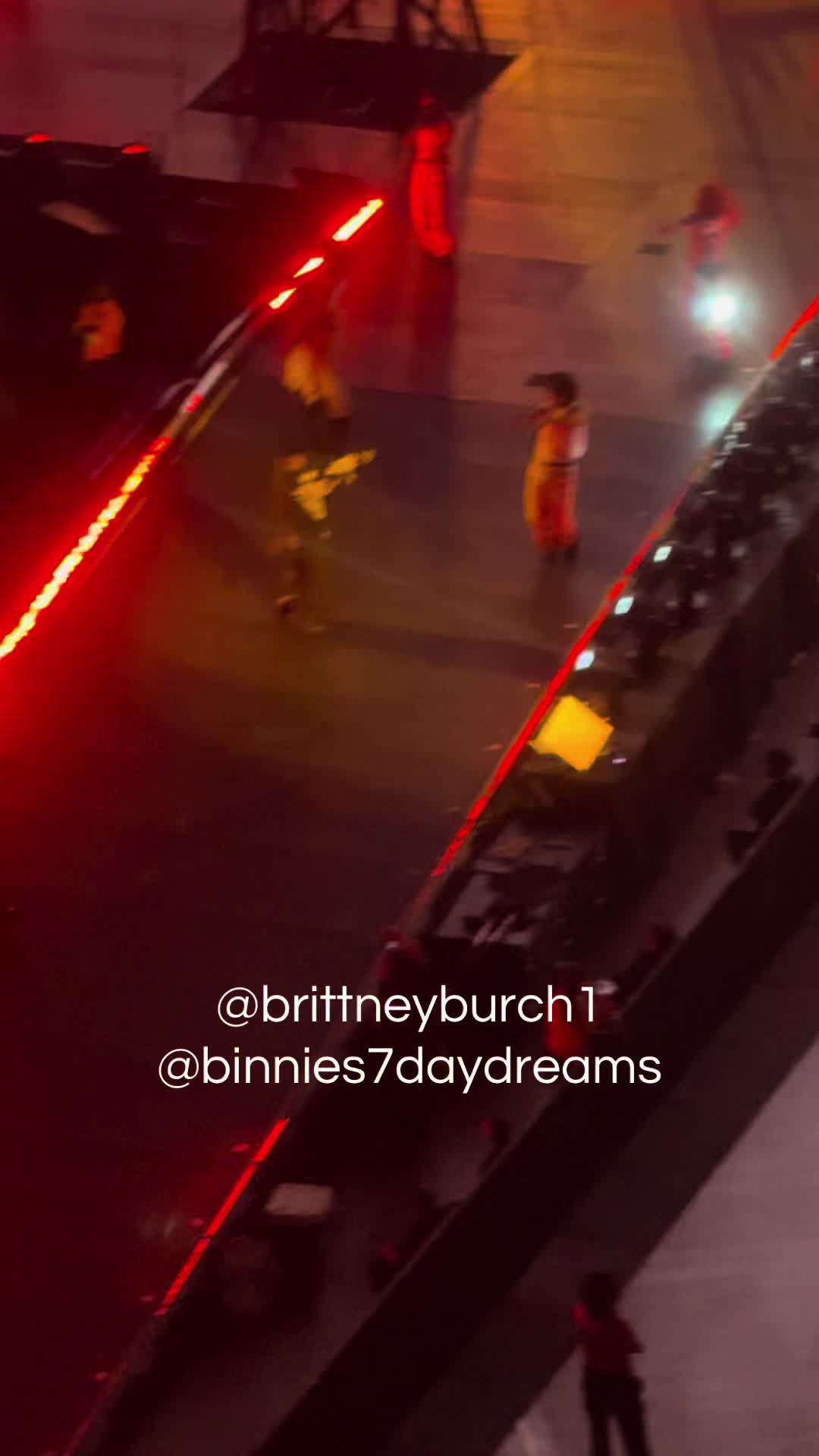 @Brittney ⁷ ⟭⟬