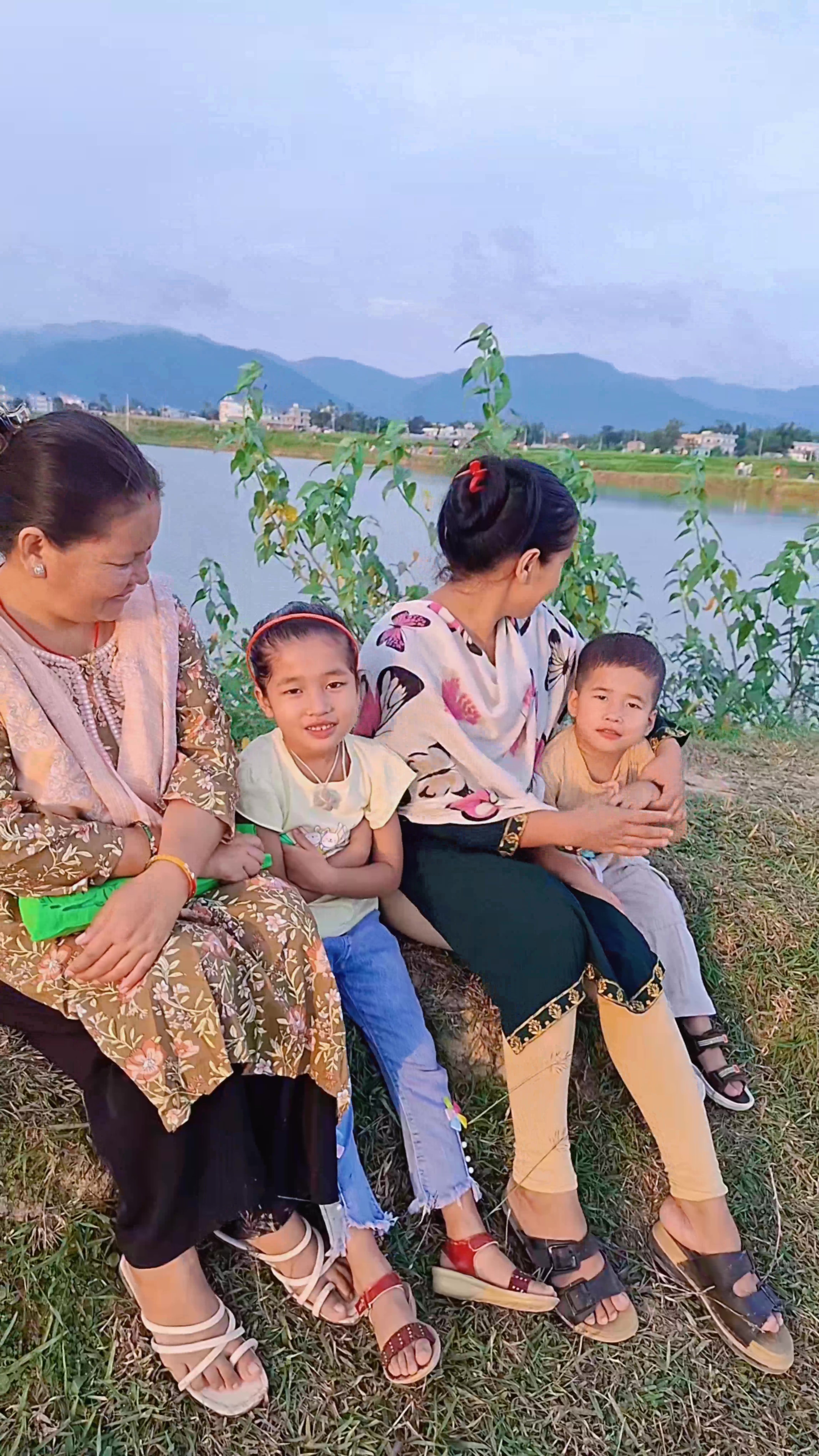 @KB Magar (केबि मगर)