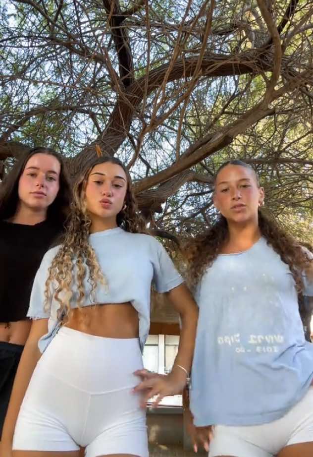 @נועה