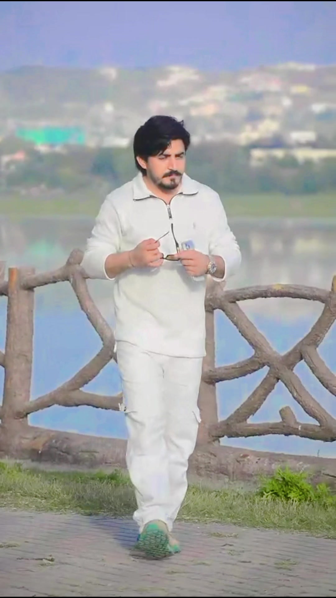@Khan ❤️🌹