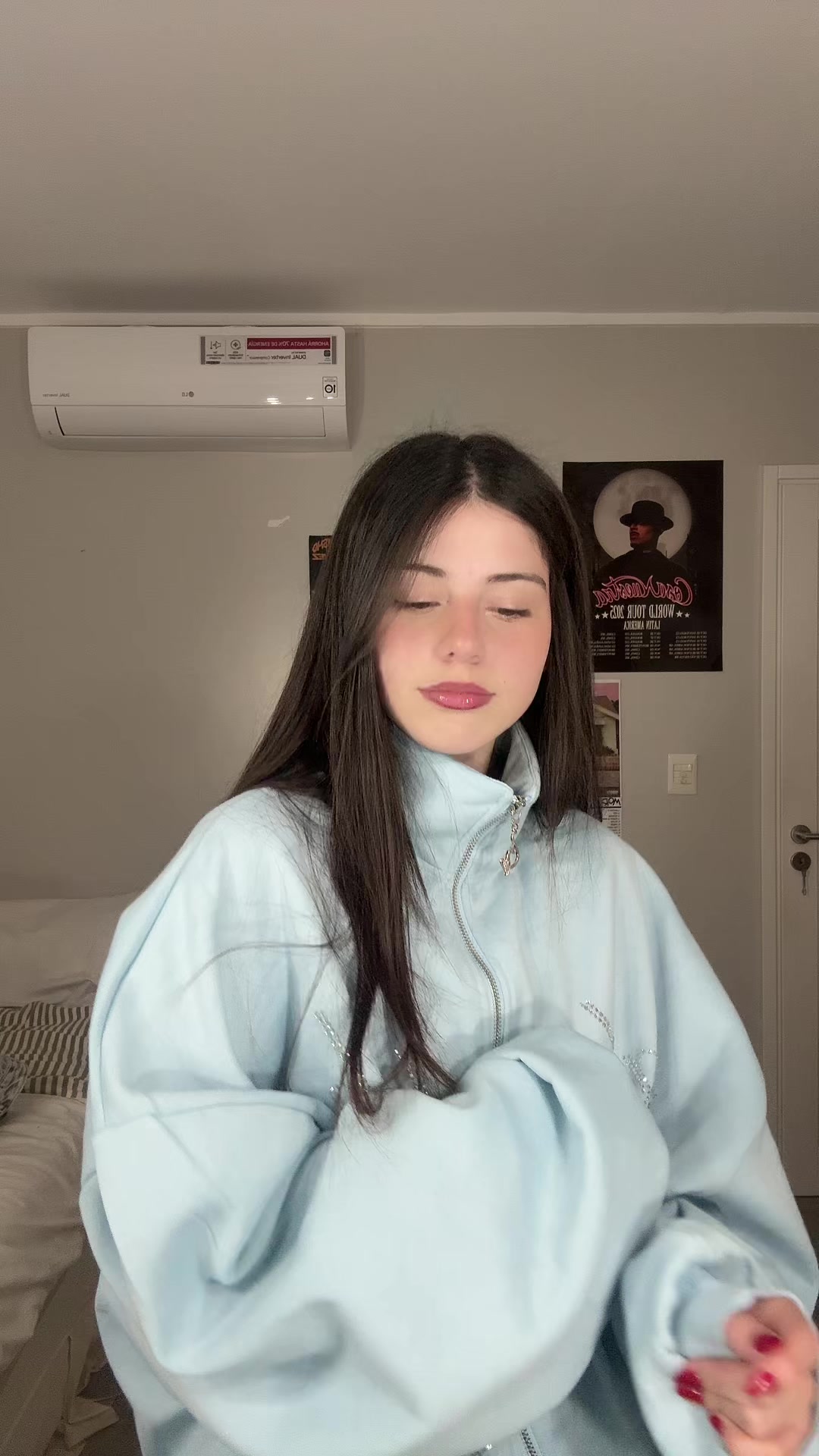 @Pili