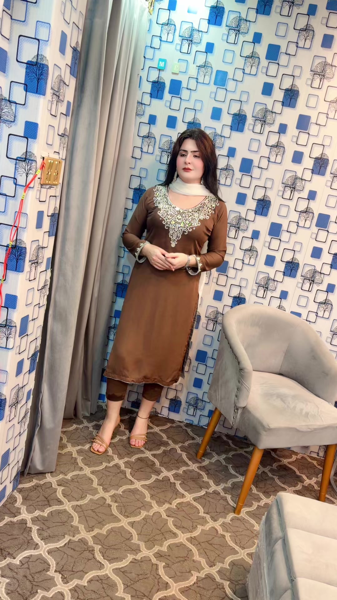 @Riya Khan34