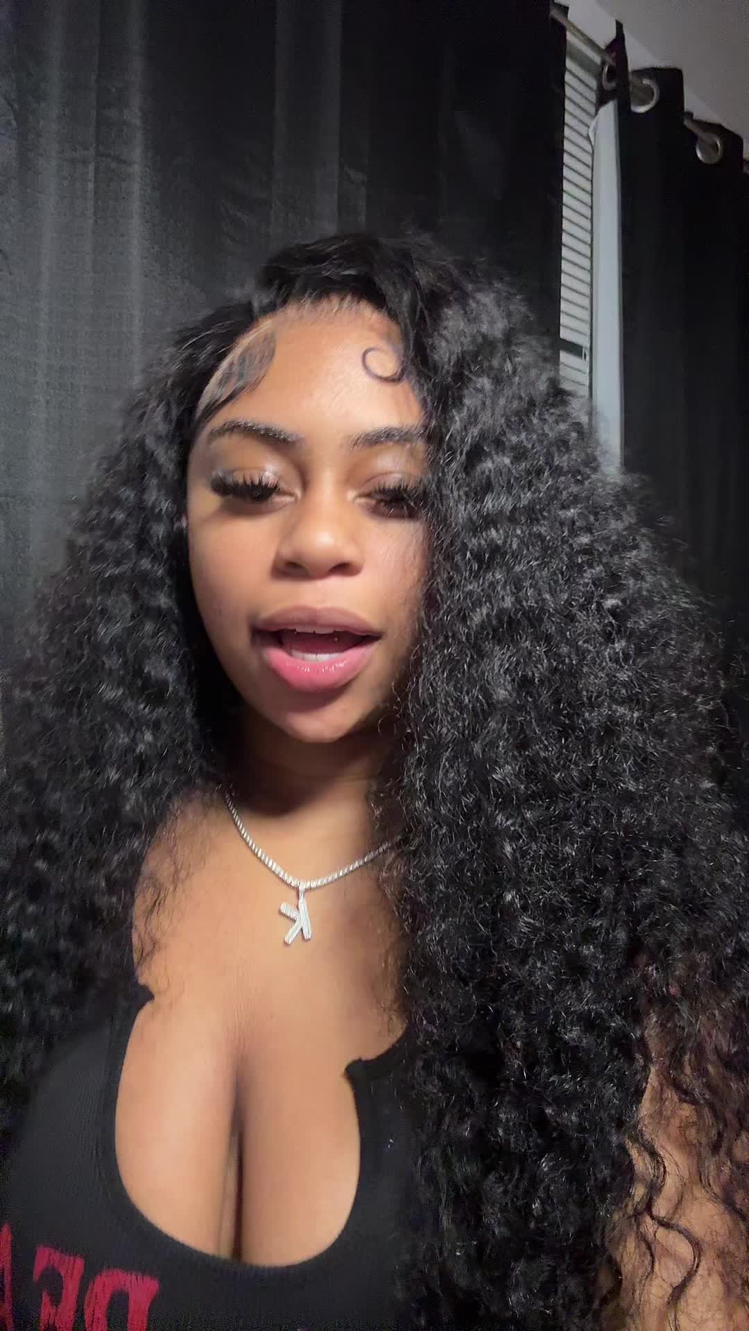 @Kaylalebomb ✨