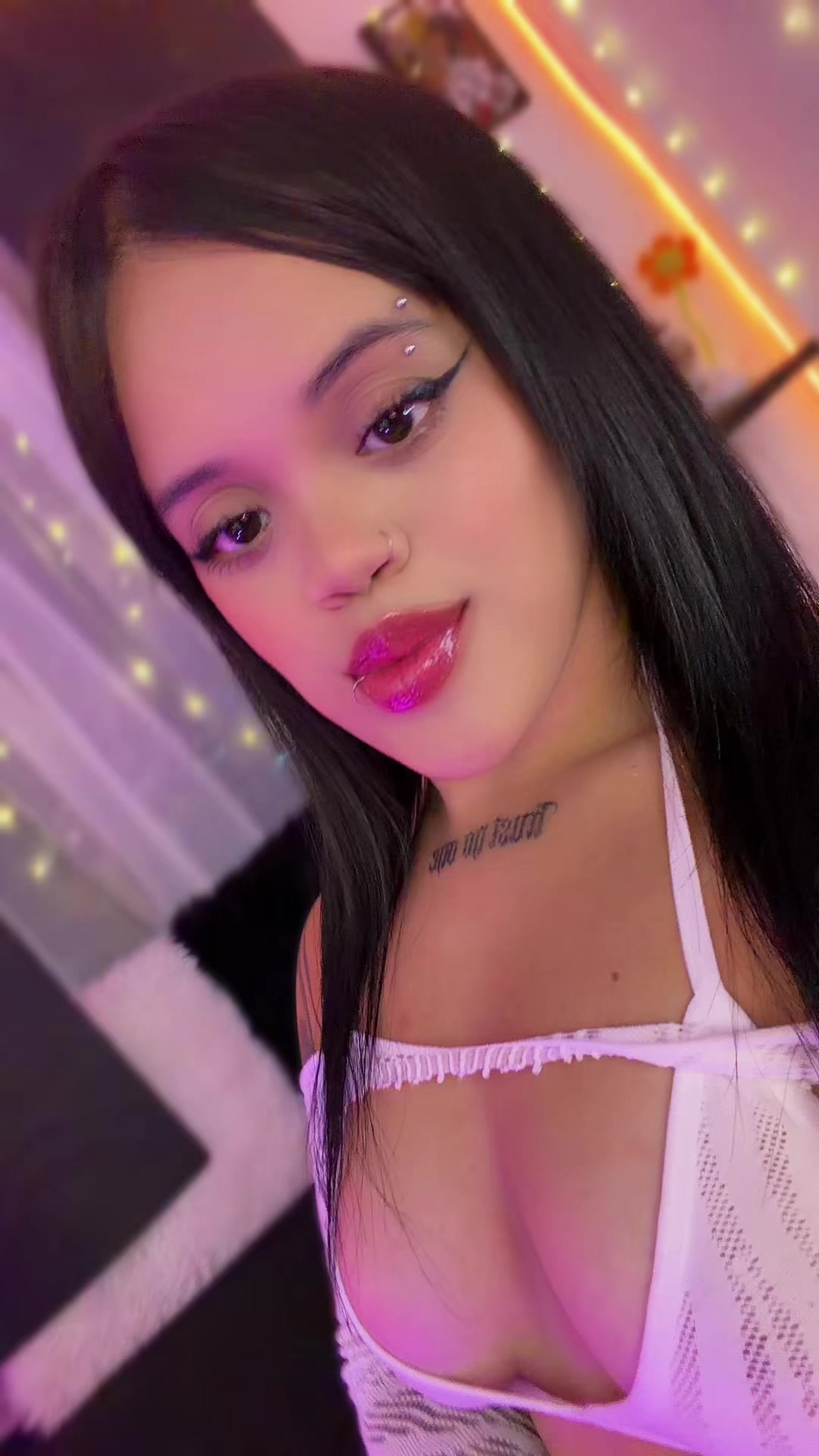 @SussyRoxy