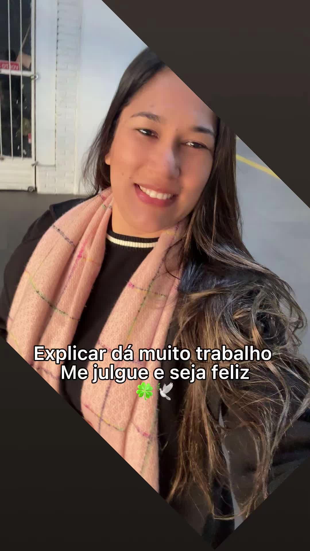 @vivi 🐰 🍓 a sonhadora 🇧🇷