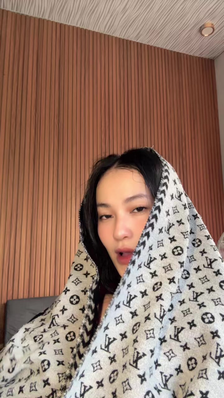 @irahdyy on ig