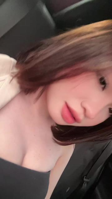 @foxiyoona