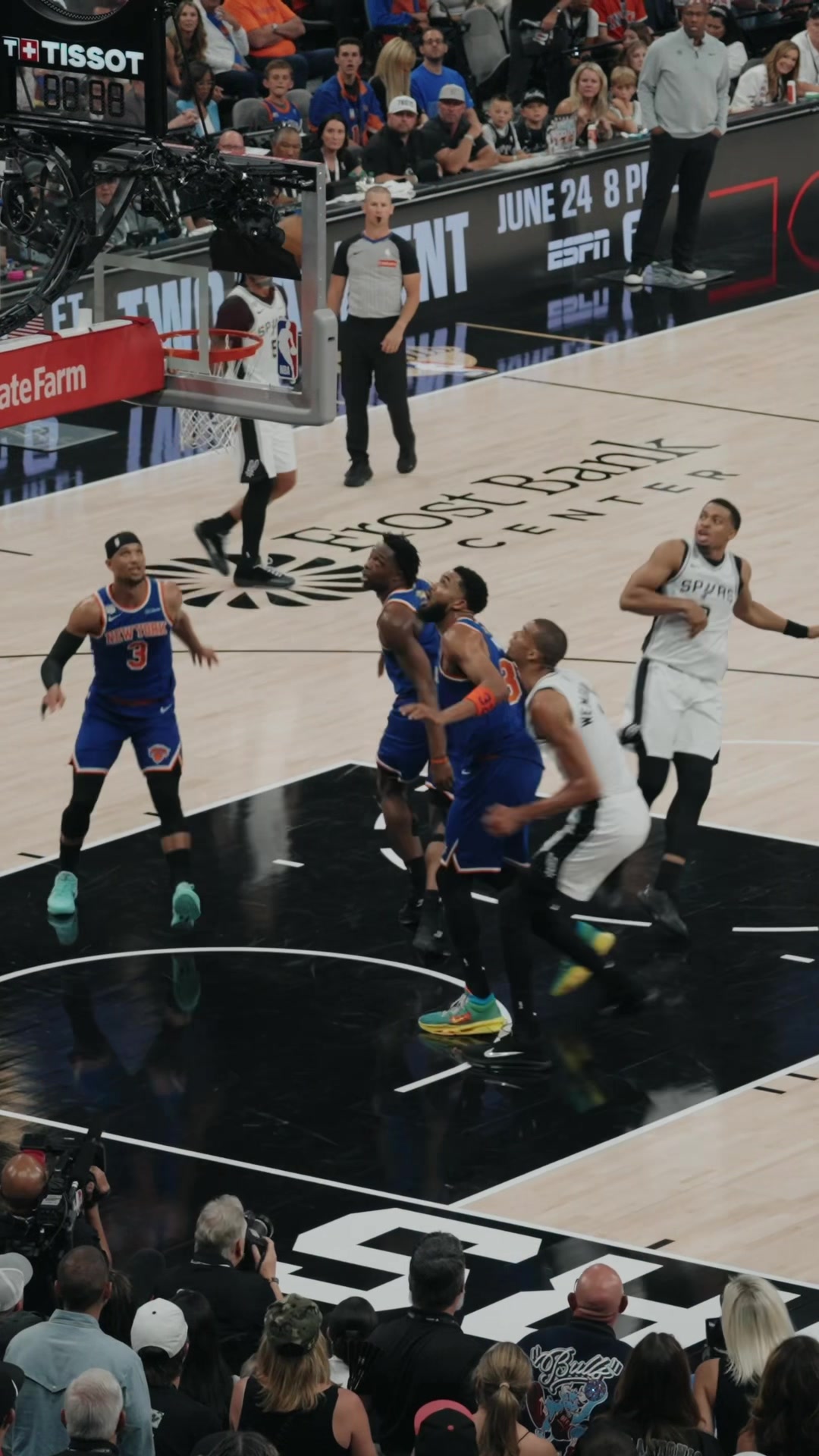 @San Antonio Spurs