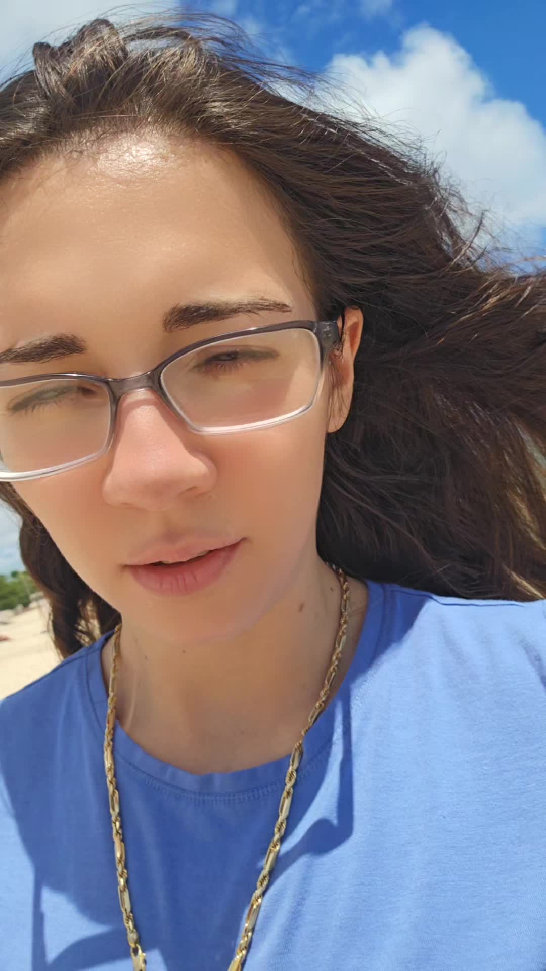 @Dominique