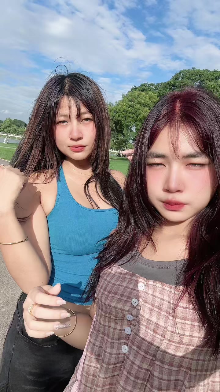 @Emie 🍑