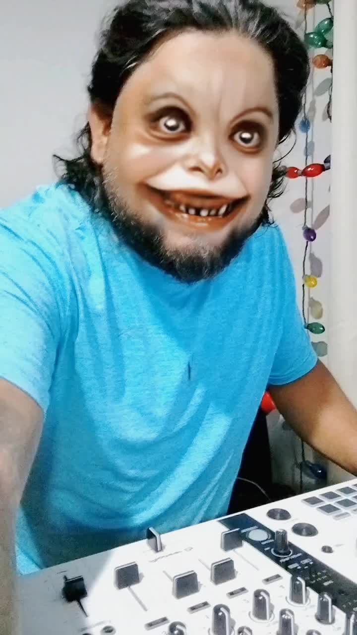 @The cukaracho832