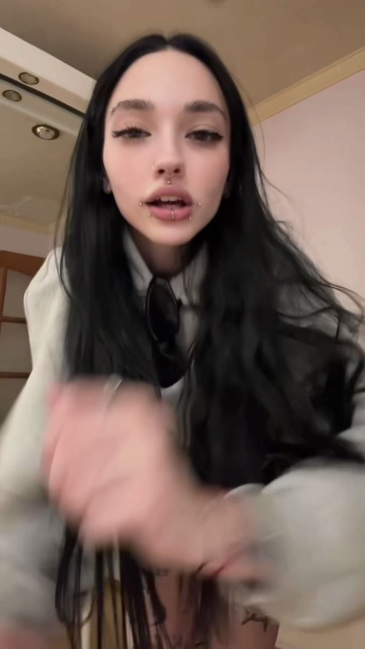 @kriskaik