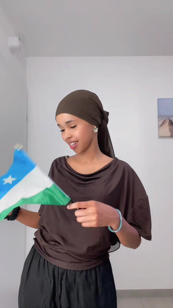@maria qosol🐋🇸🇱🇸🇴