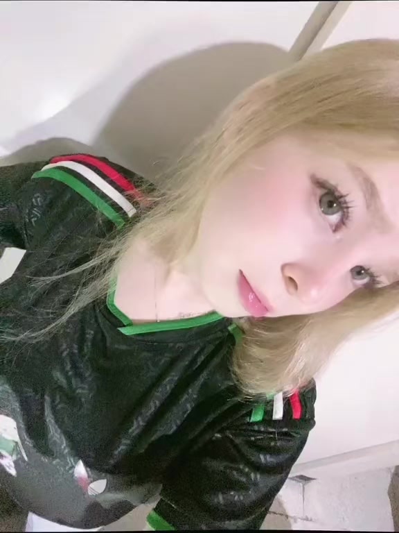 @โ๐ฑ๐๐