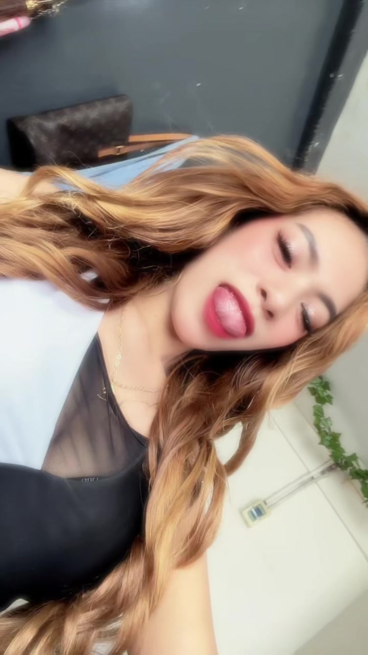 @💋