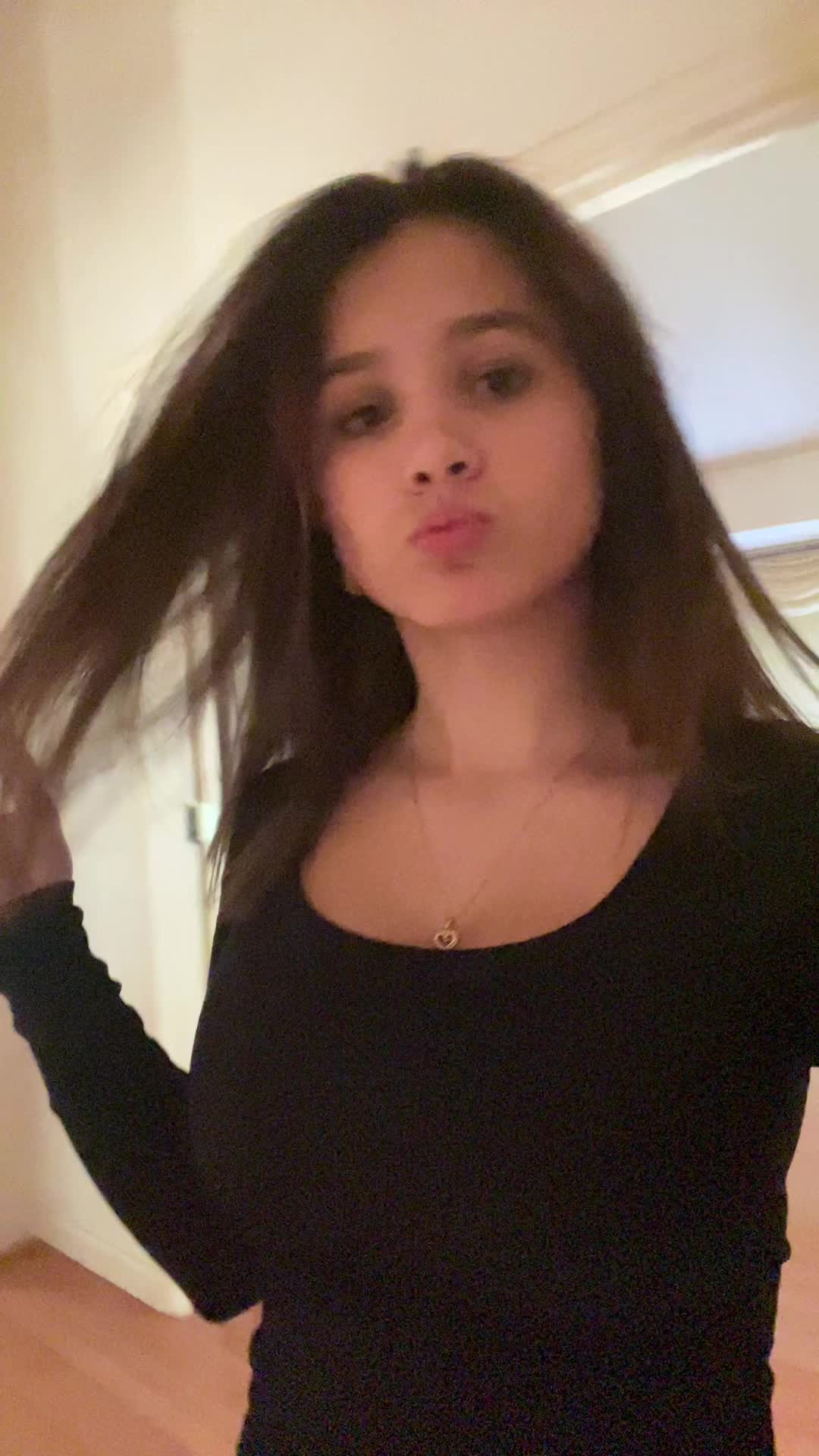 @user9377288487
