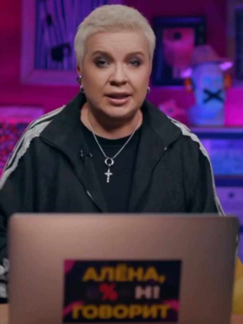 @Rus Showbiz